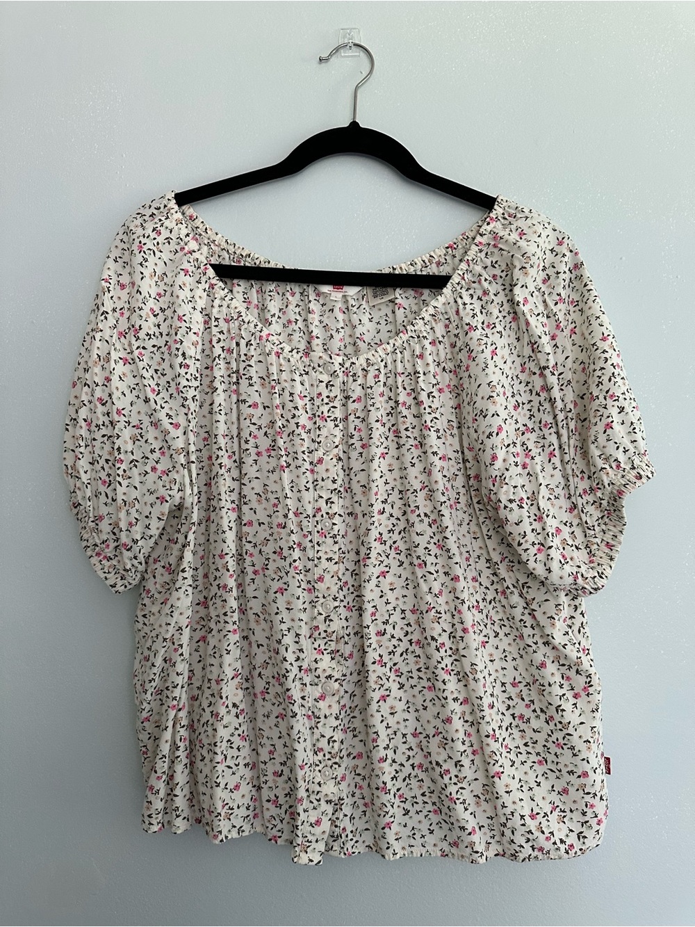 Levi's Cream Lightweight Floral Cottagecore Peasant Blouse with Elastic Sleeves